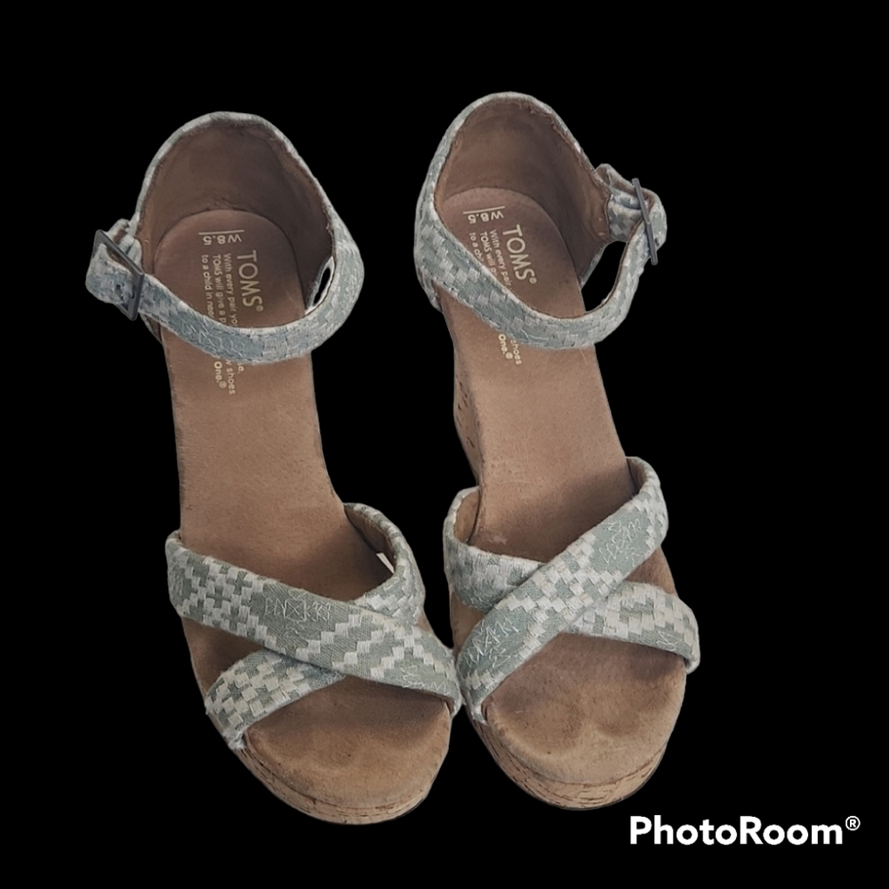 Toms Wedge Sandals size 8.5